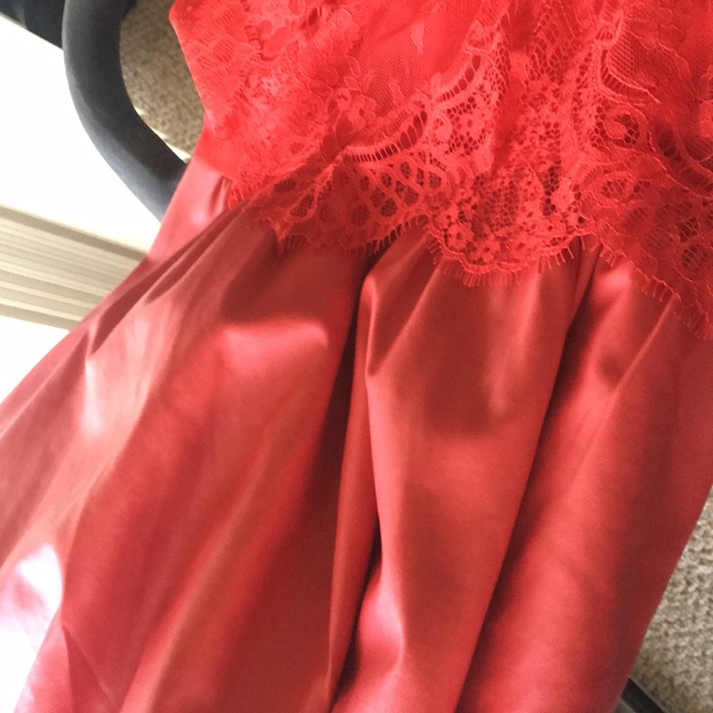 BCBG DRESS - Picture 5 of 6
